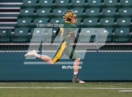 Thumbnail 2 in Alexander vs. Clyde-Savannah (Section 5 Class D Final) photogallery.