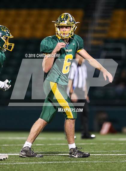 Thumbnail 3 in Alexander vs. Clyde-Savannah (Section 5 Class D Final) photogallery.