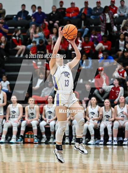 Thumbnail 2 in Fouke vs. Flippin (AAA 3A State Playoff first round) photogallery.