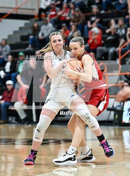 Thumbnail 1 in Fouke vs. Flippin (AAA 3A State Playoff first round) photogallery.