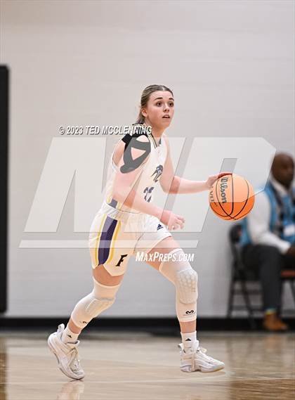 Thumbnail 3 in Fouke vs. Flippin (AAA 3A State Playoff first round) photogallery.