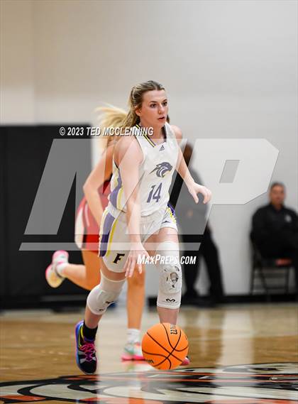 Thumbnail 2 in Fouke vs. Flippin (AAA 3A State Playoff first round) photogallery.