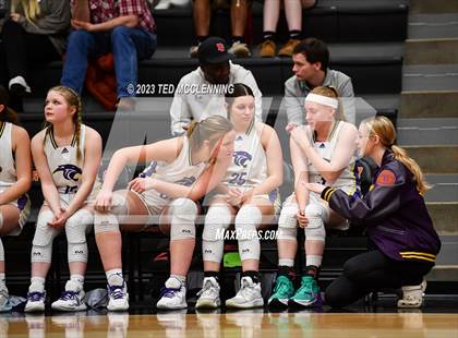 Thumbnail 3 in Fouke vs. Flippin (AAA 3A State Playoff first round) photogallery.