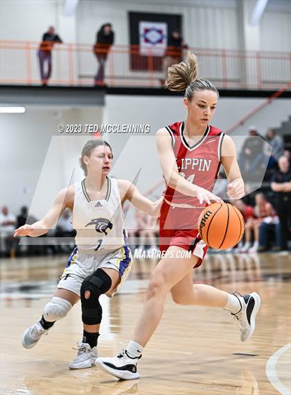 Thumbnail 2 in Fouke vs. Flippin (AAA 3A State Playoff first round) photogallery.