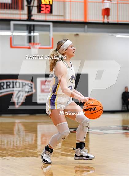 Thumbnail 2 in Fouke vs. Flippin (AAA 3A State Playoff first round) photogallery.