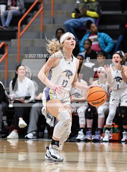 Thumbnail 3 in Fouke vs. Flippin (AAA 3A State Playoff first round) photogallery.