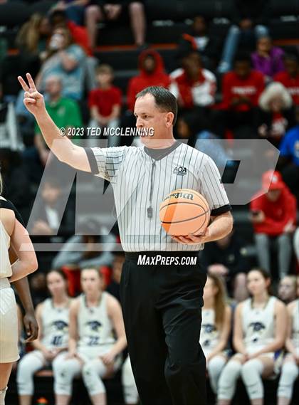 Thumbnail 1 in Fouke vs. Flippin (AAA 3A State Playoff first round) photogallery.