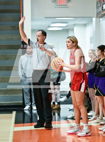 Thumbnail 1 in Fouke vs. Flippin (AAA 3A State Playoff first round) photogallery.