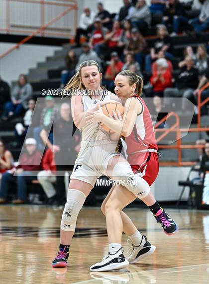Thumbnail 3 in Fouke vs. Flippin (AAA 3A State Playoff first round) photogallery.