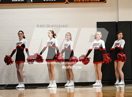 Thumbnail 3 in Fouke vs. Flippin (AAA 3A State Playoff first round) photogallery.
