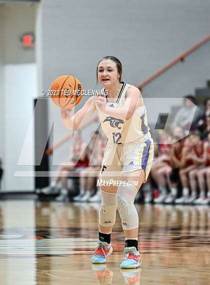 Thumbnail 1 in Fouke vs. Flippin (AAA 3A State Playoff first round) photogallery.