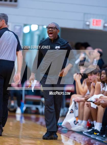 Thumbnail 1 in Pace Academy vs Holy Innocents Episcopal (Hawks-Naismith Tipoff Classic) photogallery.