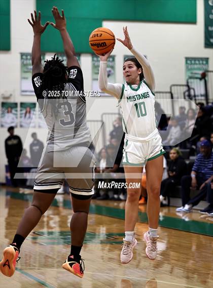 Thumbnail 1 in Queen's Grant @ Myers Park (George Lynch Invitational) photogallery.