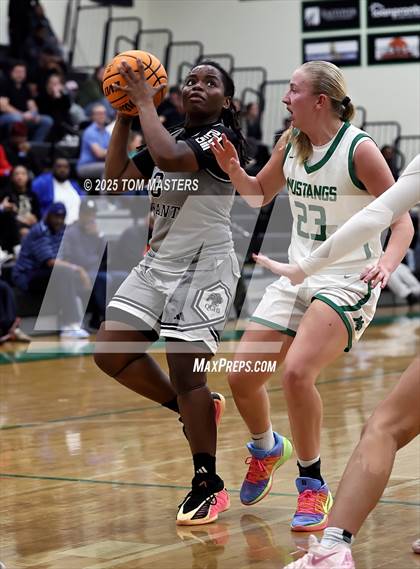 Thumbnail 2 in Queen's Grant @ Myers Park (George Lynch Invitational) photogallery.