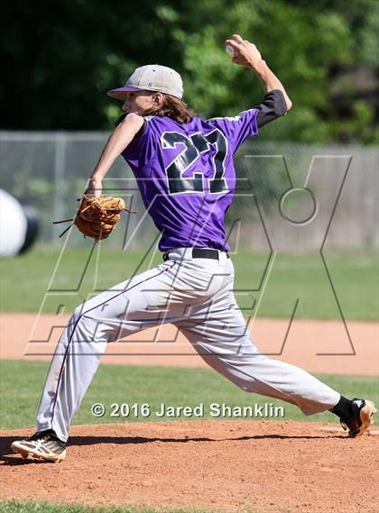 Thumbnail 2 in North Webster @ E.D. White (LHSAA 3A Quarterfinal) photogallery.