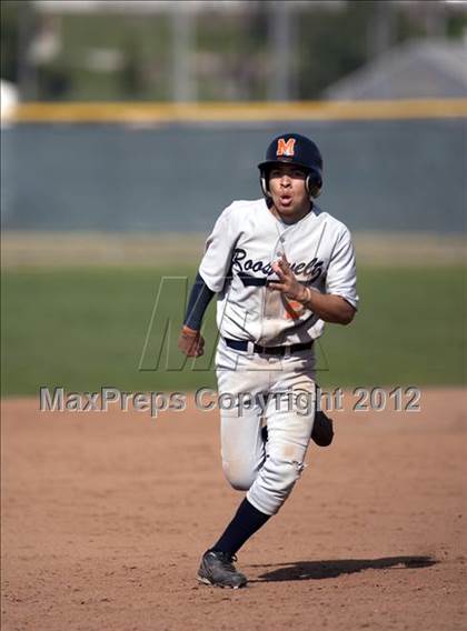 Thumbnail 2 in Roosevelt @ Redlands photogallery.