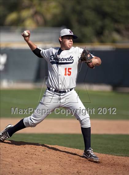 Thumbnail 1 in Roosevelt @ Redlands photogallery.
