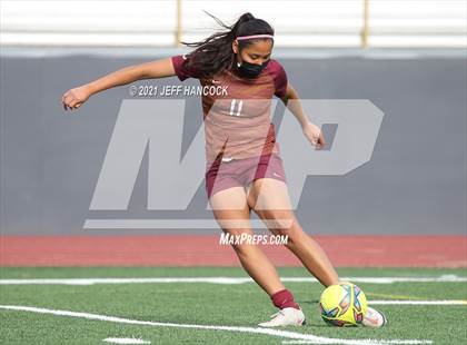 Thumbnail 2 in Dripping Springs vs Harlandale (UIL 5A Area Playoff) photogallery.