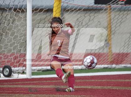 Thumbnail 3 in Dripping Springs vs Harlandale (UIL 5A Area Playoff) photogallery.