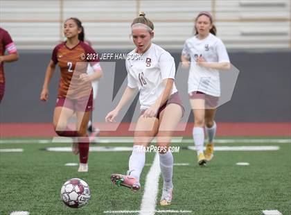 Thumbnail 2 in Dripping Springs vs Harlandale (UIL 5A Area Playoff) photogallery.