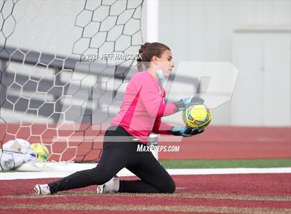 Thumbnail 3 in Dripping Springs vs Harlandale (UIL 5A Area Playoff) photogallery.