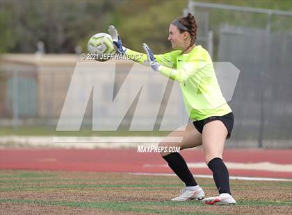 Thumbnail 3 in Dripping Springs vs Harlandale (UIL 5A Area Playoff) photogallery.