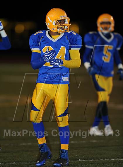 Thumbnail 3 in Johnson vs. Munford (AHSAA 4A Quarterfinal)  photogallery.