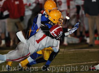 Thumbnail 2 in Johnson vs. Munford (AHSAA 4A Quarterfinal)  photogallery.
