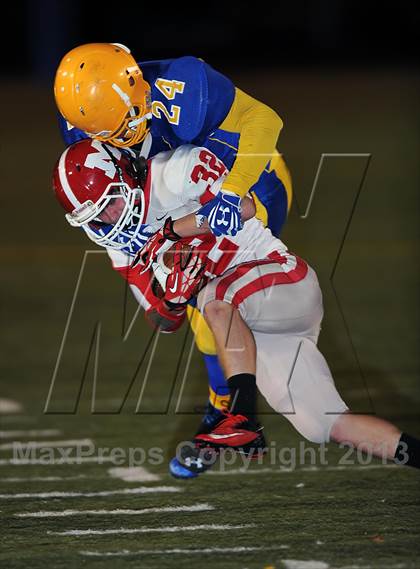 Thumbnail 3 in Johnson vs. Munford (AHSAA 4A Quarterfinal)  photogallery.