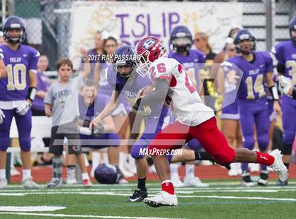 Thumbnail 3 in Bellport @ Islip photogallery.