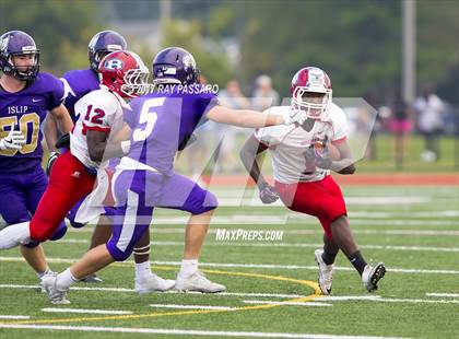 Thumbnail 3 in Bellport @ Islip photogallery.