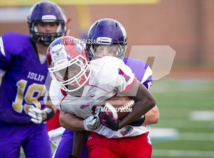 Thumbnail 1 in Bellport @ Islip photogallery.