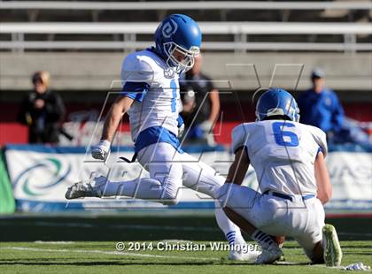 Thumbnail 1 in Dixie vs. Hurricane (UHSAA 3AA Final) photogallery.