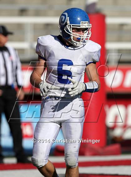 Thumbnail 3 in Dixie vs. Hurricane (UHSAA 3AA Final) photogallery.