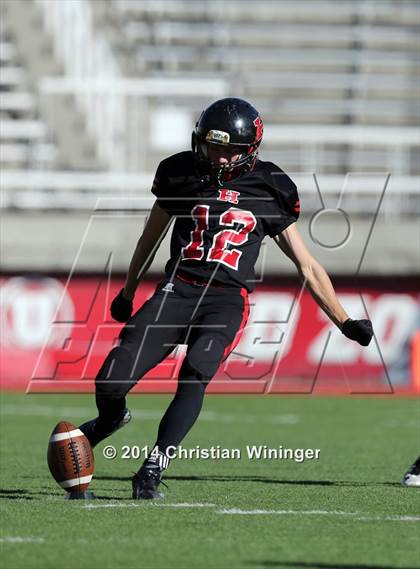 Thumbnail 2 in Dixie vs. Hurricane (UHSAA 3AA Final) photogallery.