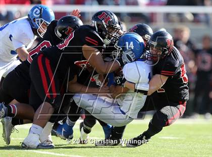 Thumbnail 1 in Dixie vs. Hurricane (UHSAA 3AA Final) photogallery.