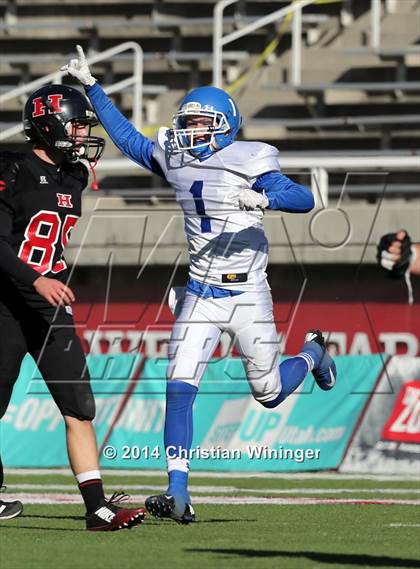 Thumbnail 1 in Dixie vs. Hurricane (UHSAA 3AA Final) photogallery.