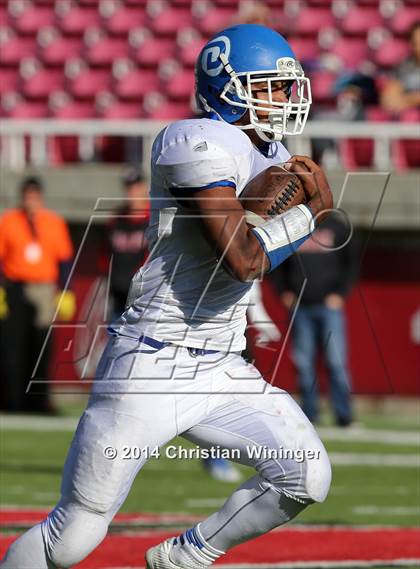 Thumbnail 2 in Dixie vs. Hurricane (UHSAA 3AA Final) photogallery.