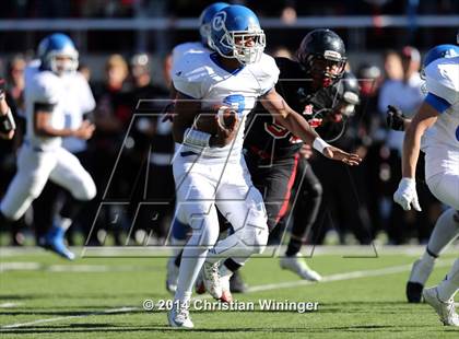 Thumbnail 3 in Dixie vs. Hurricane (UHSAA 3AA Final) photogallery.