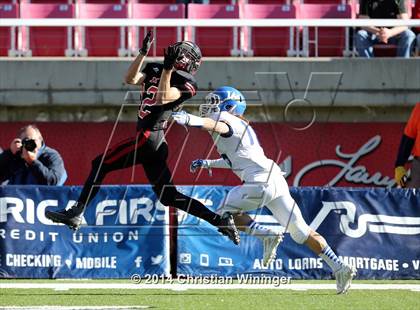 Thumbnail 2 in Dixie vs. Hurricane (UHSAA 3AA Final) photogallery.