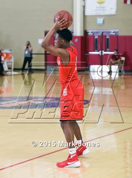 Thumbnail 1 in Salesian College Preparatory vs Chaparral (Hoophall West Invitational) photogallery.
