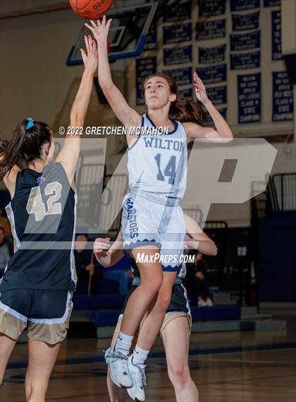 Thumbnail 2 in Wilton vs. Trumbull photogallery.