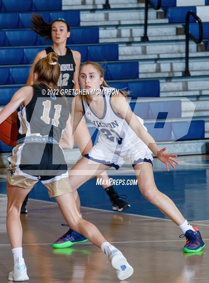 Thumbnail 2 in Wilton vs. Trumbull photogallery.