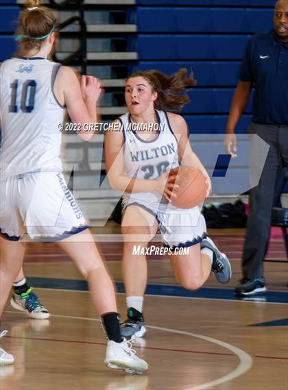 Thumbnail 1 in Wilton vs. Trumbull photogallery.