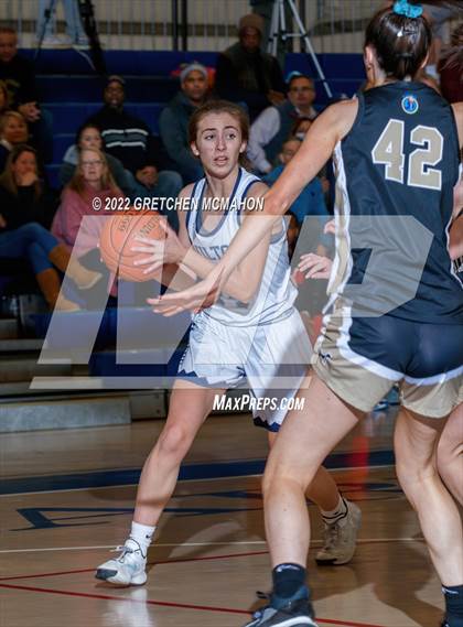 Thumbnail 3 in Wilton vs. Trumbull photogallery.