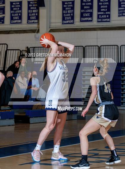 Thumbnail 1 in Wilton vs. Trumbull photogallery.