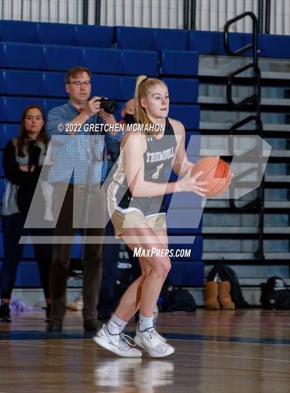 Thumbnail 1 in Wilton vs. Trumbull photogallery.