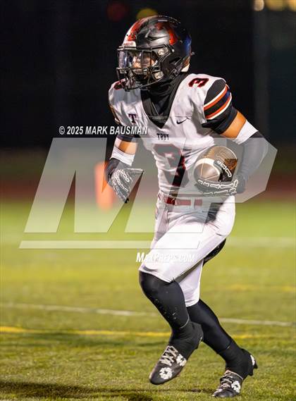 Thumbnail 3 in Troy @ Segerstrom photogallery.