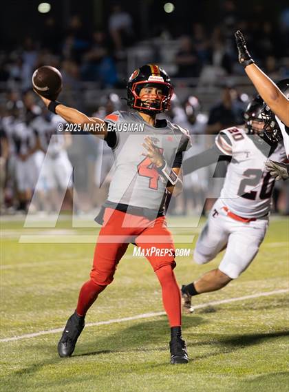 Thumbnail 3 in Troy @ Segerstrom photogallery.