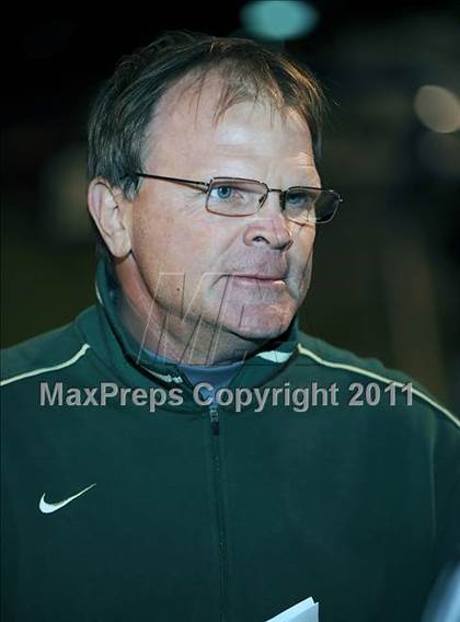 Thumbnail 2 in Mountain Brook vs. Oxford (AHSAA 6A Playoffs)  photogallery.